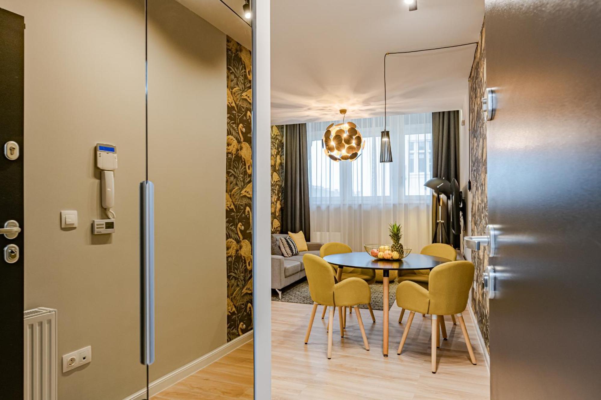 Luxury Tropical Apartment At Budapest Exterior photo